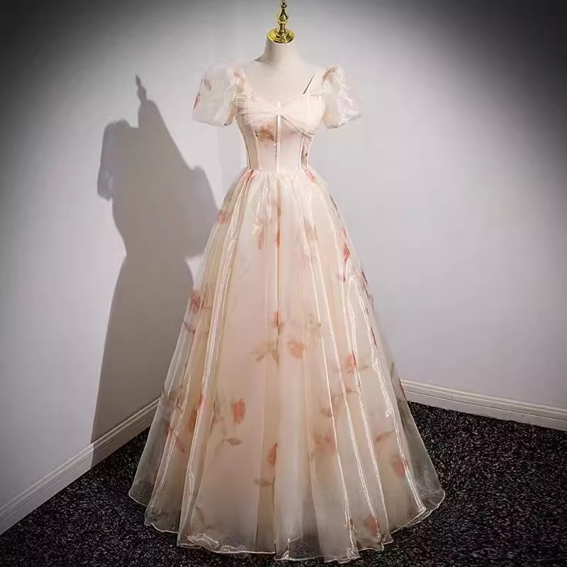 【2枚購入で 3oo円OFF！】シャンパンイブニングドレス女性2025ロングエレガント気質18歳の誕生日成人式妖精は普段着としても着用できます