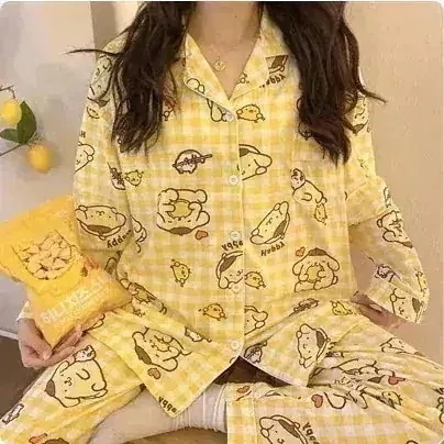 【激安販売】大好評ポムポムプリン パジャマ サンリオ かわいい レディース パジャマ 上下2点セット スウェット ルームウェア セットアップ 部屋着 着ぐるみ コスプレ 修学旅行人気の学園グループ服