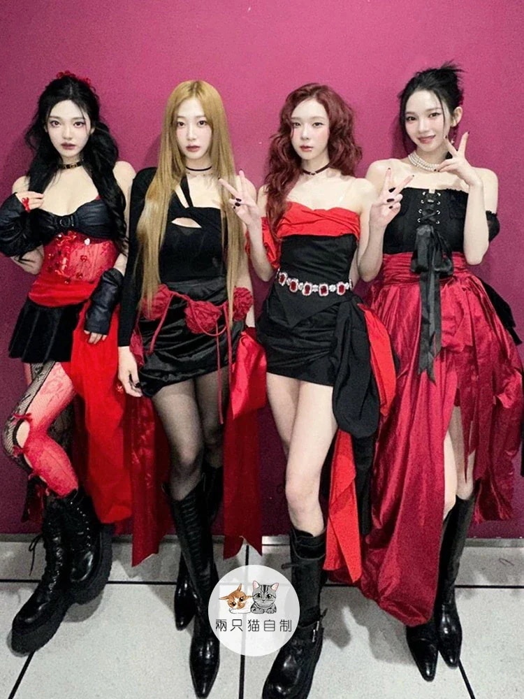 aespaチューブトップイレギュラーストラップスカートステージ衣装