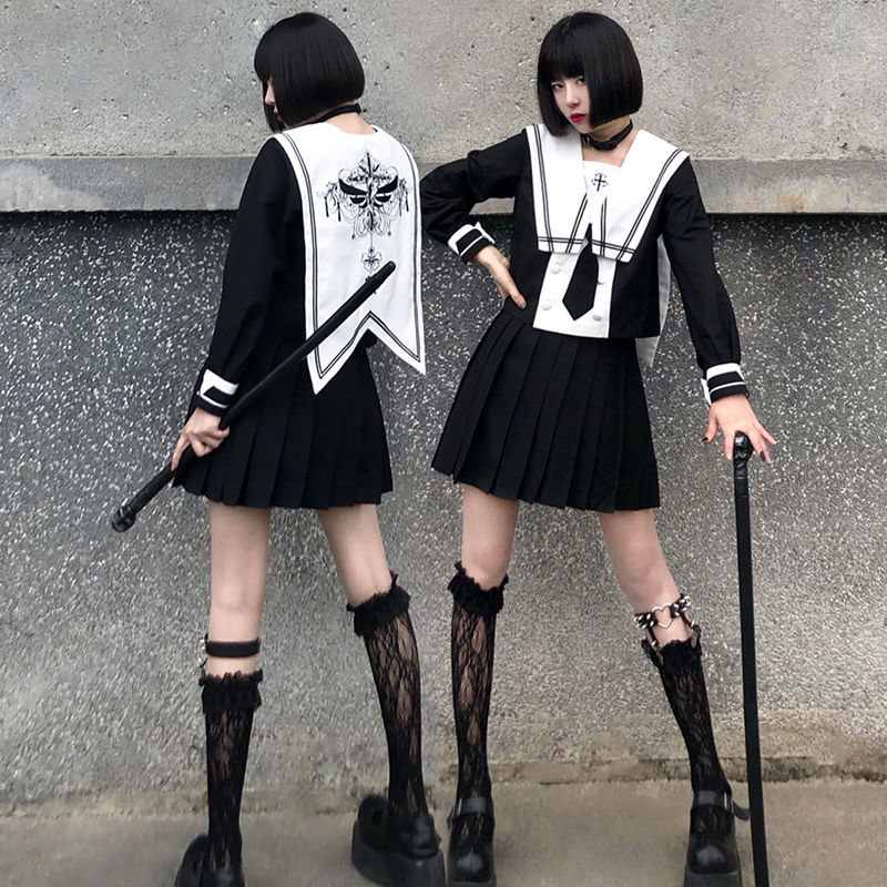 涼しく楽ちんセットアップ 韓国ファッション かわいい 制服 大学風 セーラー服 上着 + 二点セット