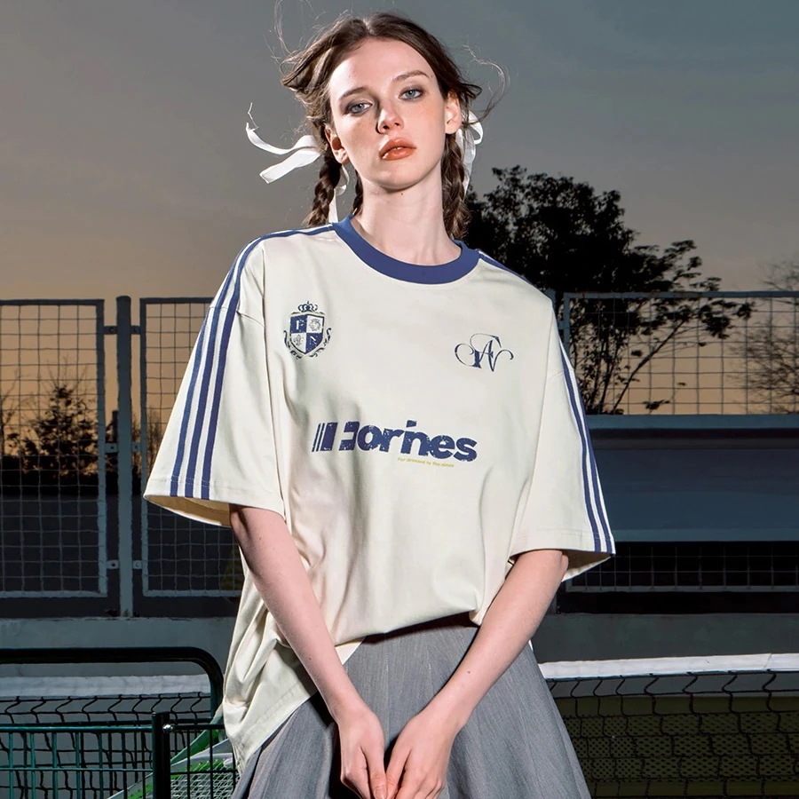 【急速出荷!】25 韓国可愛い風トップス Tシャツ スポーツ ファッション半袖スリムフィットサイド丈ペイントシルエットゆったり休日レディースサイズ韓国系ネックユニセックスおしゃれカジュアルメンズライク