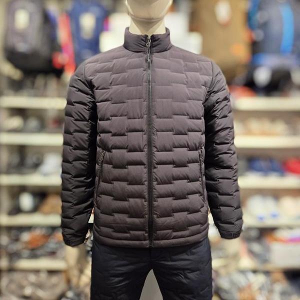 UJ6820MBK 男性用ガチョウダウン溶接チューブ 軽量パディングジャンパー (S43631474)