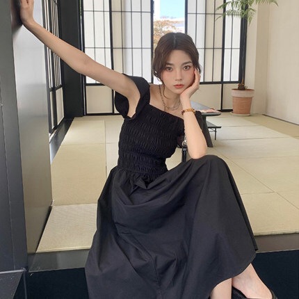 ワンピース フレアワンピース 膝下 ミモレ ミモレ丈 袖あり ノースリーブ スクエアネック ワイド Aライン フリル 大人可愛い きれいめ シンプル カジュアル 大人 おしゃれ お洒落