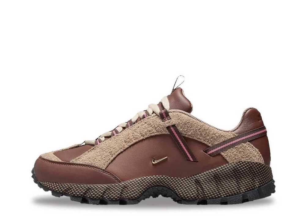 Wmns Air Humara Jacquemus Ale Brown Gold 26cm DR0420-200