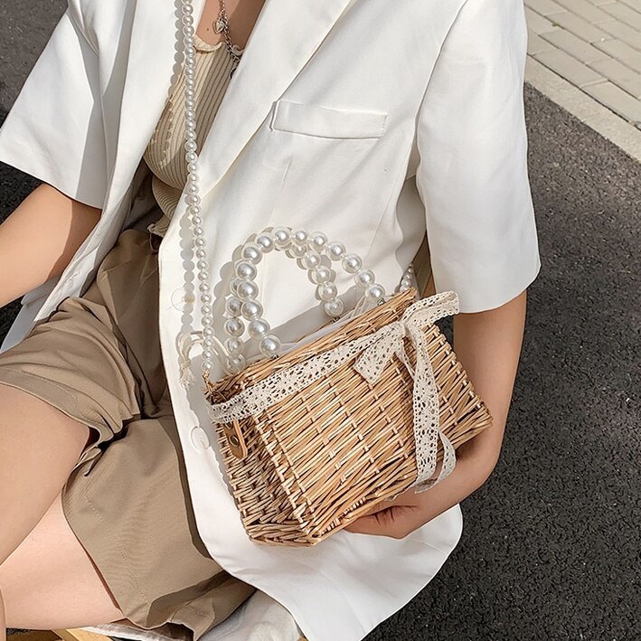 ショルダーバッグ ハンドバッグ レディース ミニバッグ 小バッグ 肩掛け 斜めがけ 大人 軽量 小さめ カジュアル かわいい おしゃれ お財布 スマホ 旅行 韓国ファッション チェーン ストラップ ス