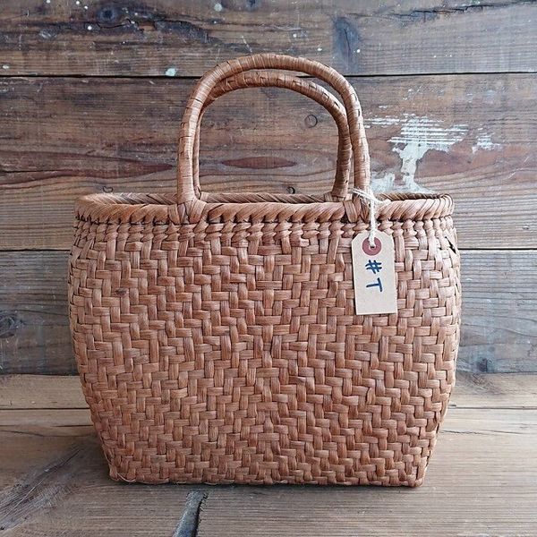 かごバッグ レディースバッグ レディースファッション 山葡萄 籠バッグ 内布付き #1581 中型 37,687円