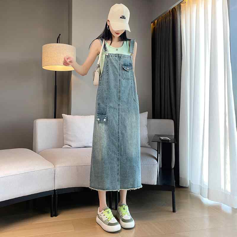 ジャンパースカート 大人 デニム レディース 春秋 ミモレ丈 ノースリーブ ワンピース ポケット バックスリット ハイウエスト 体型カバー ソフト レトロ かわいい カジュアル 青