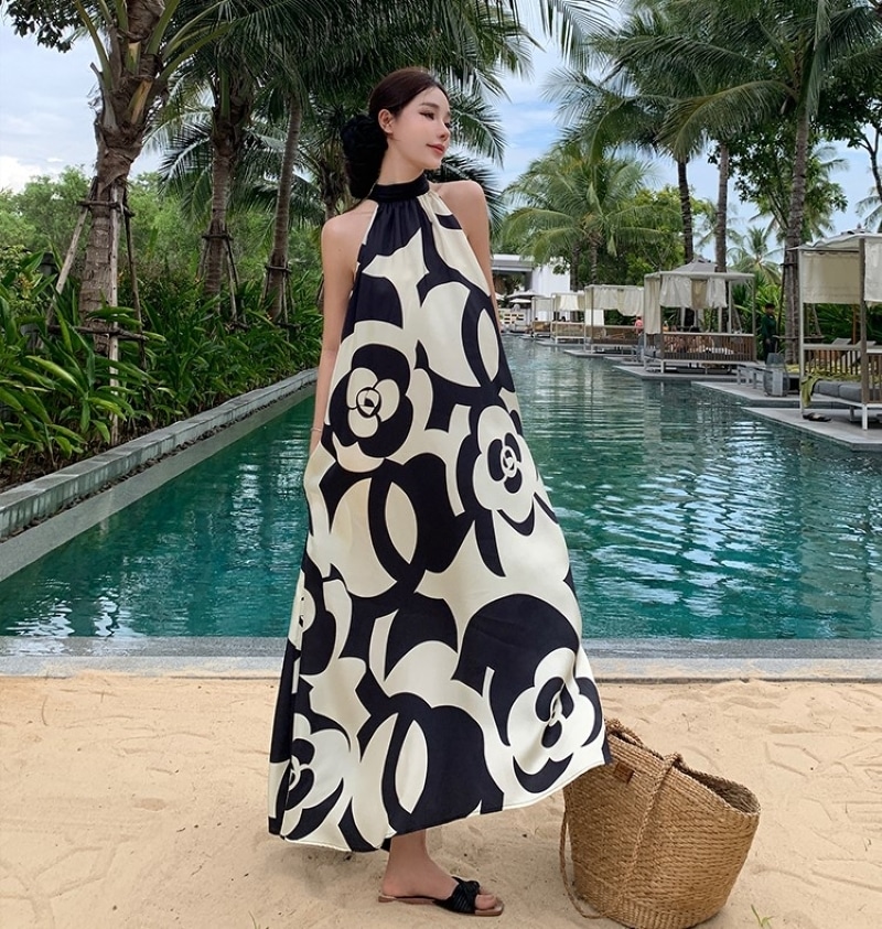 ワンピース ワンピドレス ティアードワンピース ロング丈 ノースリーブ タートルネック Aライン きれいめ 大人 おしゃれ お洒落 エレガント 主役級 花柄 春 夏 レディース お出かけ 休日 旅行