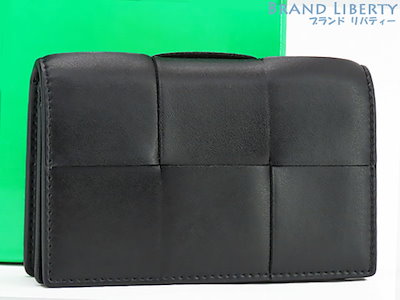 Q10　ボッテガヴェネタ　マキシイントレチャート　ブラック　名刺入れ BOTTEGA VENETA ボッテガ・ヴェネタ 名刺入れ メンズ ブランド