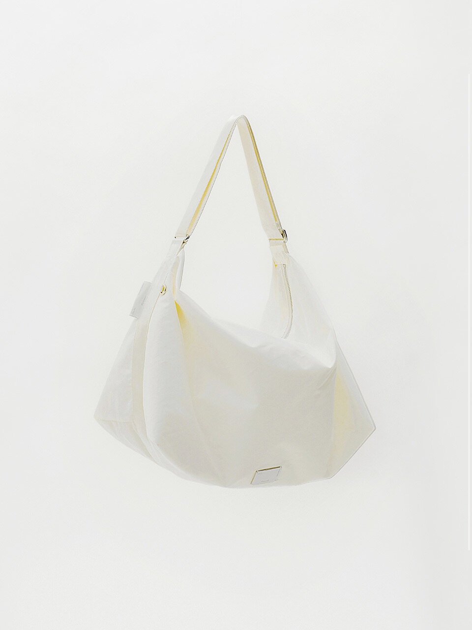 フェネックファブリックホーボーバッグホワイト 9,052円