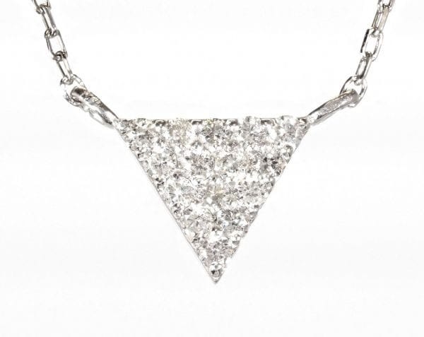 憧れの最高級天然 ダイヤモンド ネックレス 華奢 三角 トライアングル pt900 国内生産品