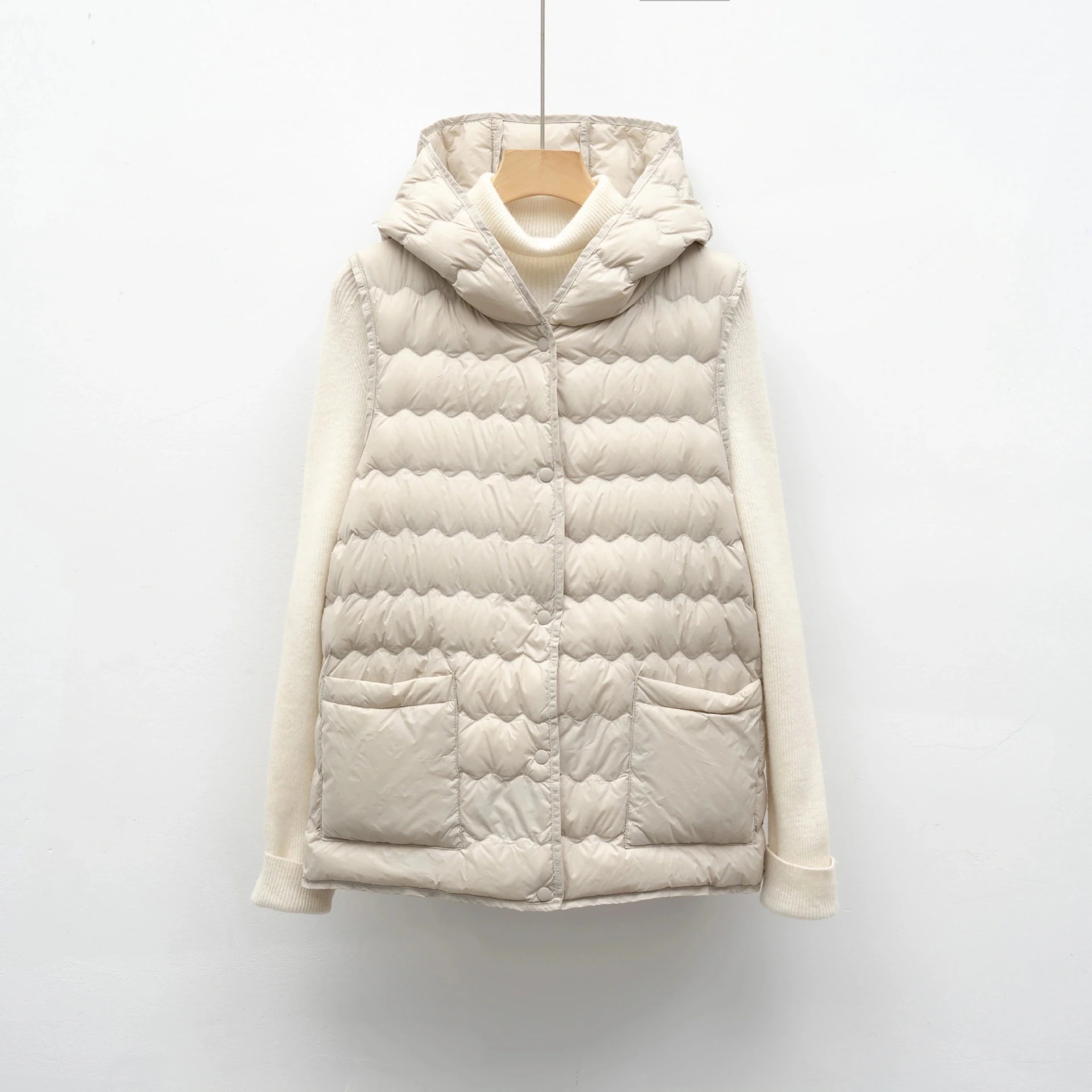 【3日出荷】ハルモニチョッキ レディース フード付きダウンインナー 秋冬 軽量