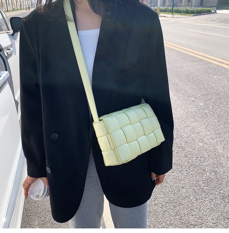 ショルダーバッグ バッグ バック レディースバッグ ショルダーバッグ ショルダーバック 斜めがけバッグ 斜め掛けバッグ 肩がけバック 肩掛けバック 斜めがけ 斜め掛け 肩がけ 肩掛け PU かわいい