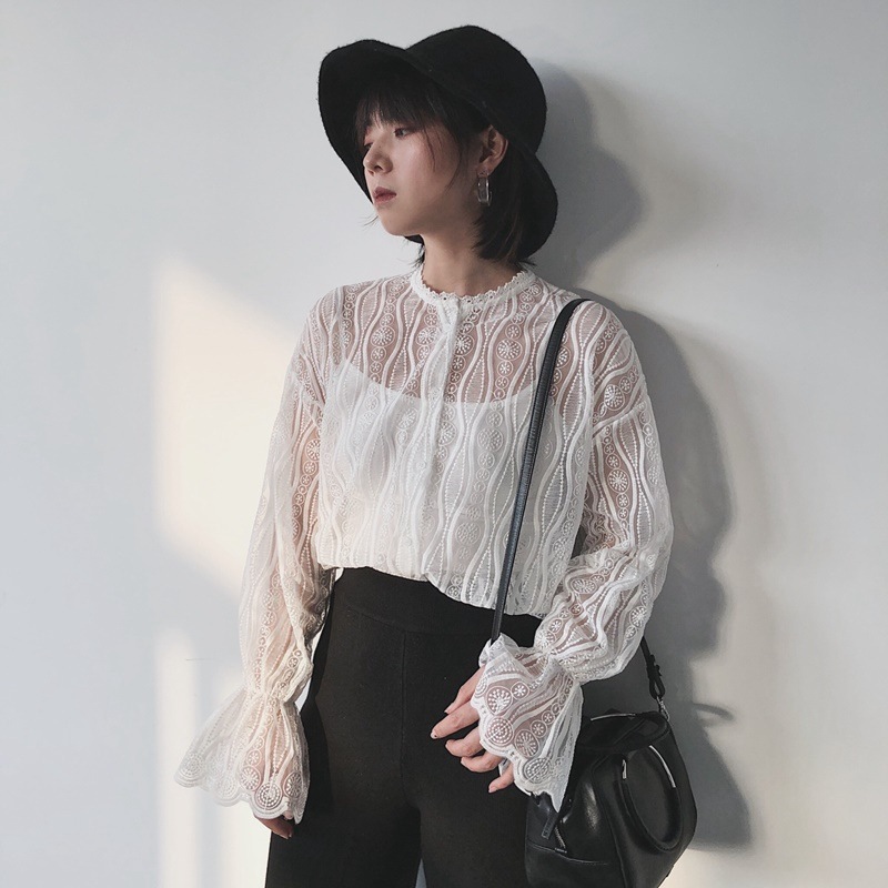 レース袖ギャザーブラウス　　0170t