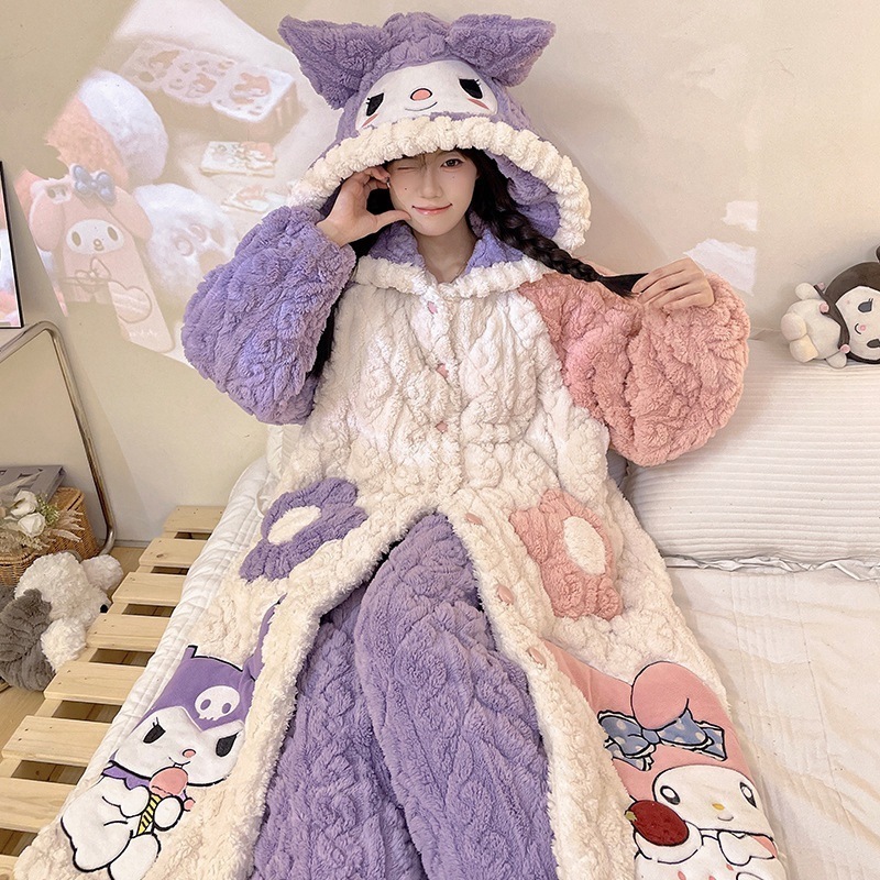 パジャマ女性冬珊瑚絨毯三層綿挟み厚手加絨毯長寝衣冬保温部屋着