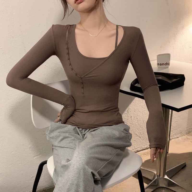 トップス Tシャツ カットソー 袖あり 長袖 Vネック 2点セット かわいい 大人可愛い きれいめ シンプル カジュアル 大人 上品 おしゃれ お洒落 かっこいい レトロ 大人可愛い 大人女子 wto