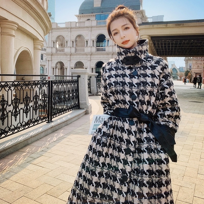 コート 千鳥格子 ウールコート ロングコート 白 黒 韓国 レディース オルチャン アウター 膝下 袖あり 長袖 ハイネック フレア セミフレア Aライン ウエストマーク ウエストリボン