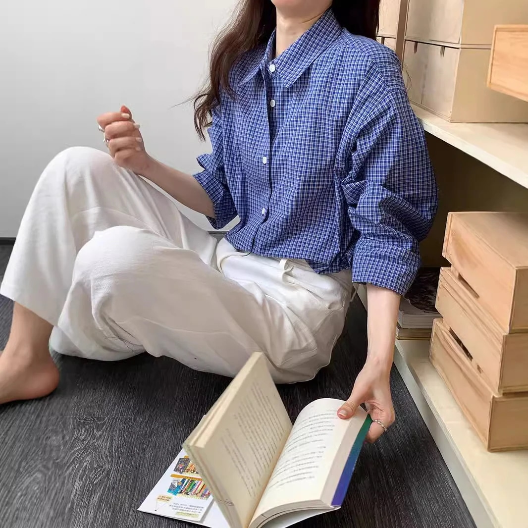 ブルーチェック婦人服カジュアル長袖チェックシャツ女韓系ゆったりワイド開襟に