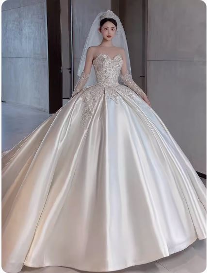 サテンのウエディングドレス2023新婦小柄主紗フレンチレトロ胸拭き高級白お出かけ紗