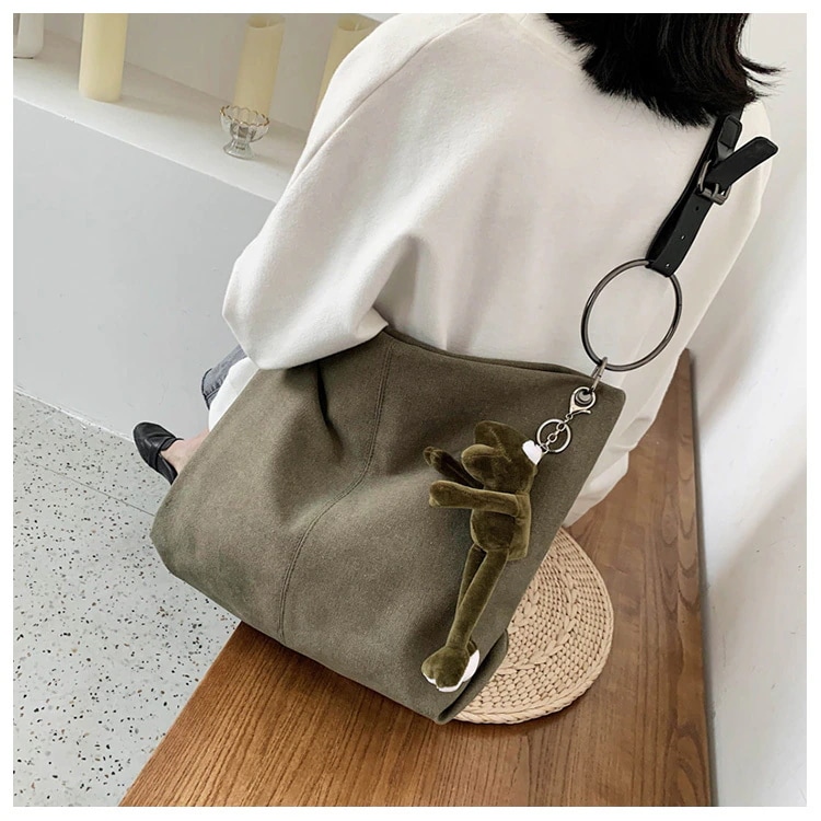 ラージバッグ レディースバッグ 斜めがけバッグ 肩がけバック ポリエステル 綿 キャンバス かわいい 10代 20代 30代 40代 ブラック ベージュ カーキ