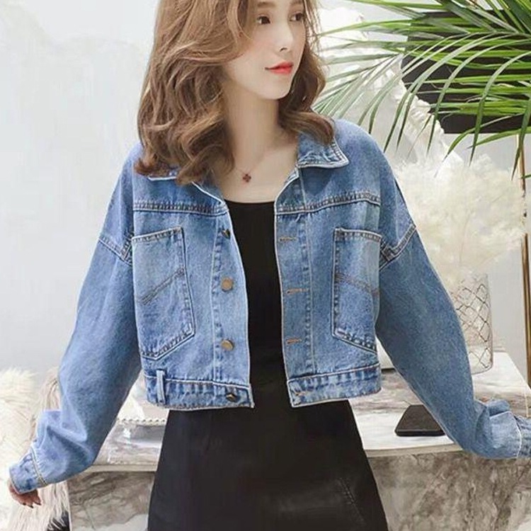アウター ジャケット デニムジャケット 長袖 襟付き 胸ポケット 前開き ボタン ショート丈 デニム 可愛い かわいい 大人可愛い きれいめ シンプル 上品 おしゃれ レトロ かっこいい カジュアル