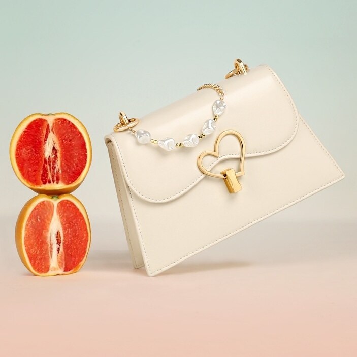 ショルダーバッグ ハンドバッグ レディース ミニバッグ 小バッグ 肩掛け 斜めがけ 大人 軽量 小さめ カジュアル かわいい おしゃれ お財布 スマホ 旅行 韓国ファッション チェーン ストラップ ス