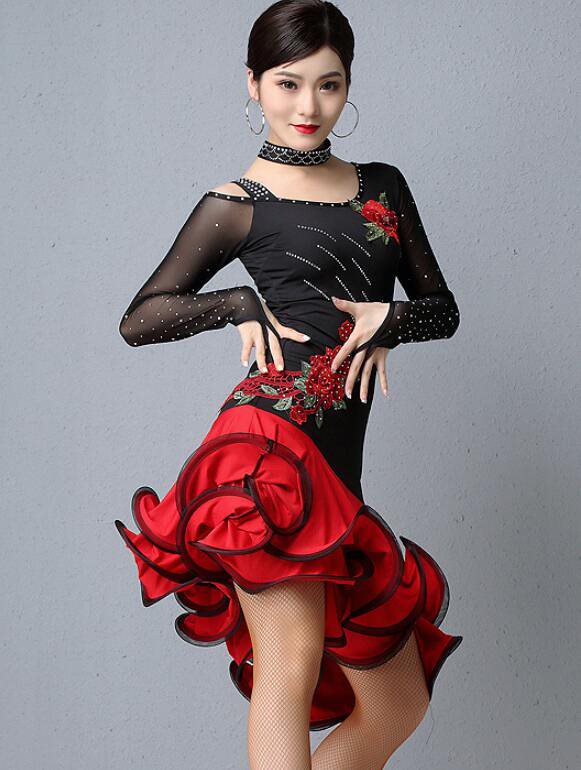 「高級感 ラテンダンス専用」ダンス ドレス 優雅 演出服競技用 ワルツドレス 高級感 エレガント 人