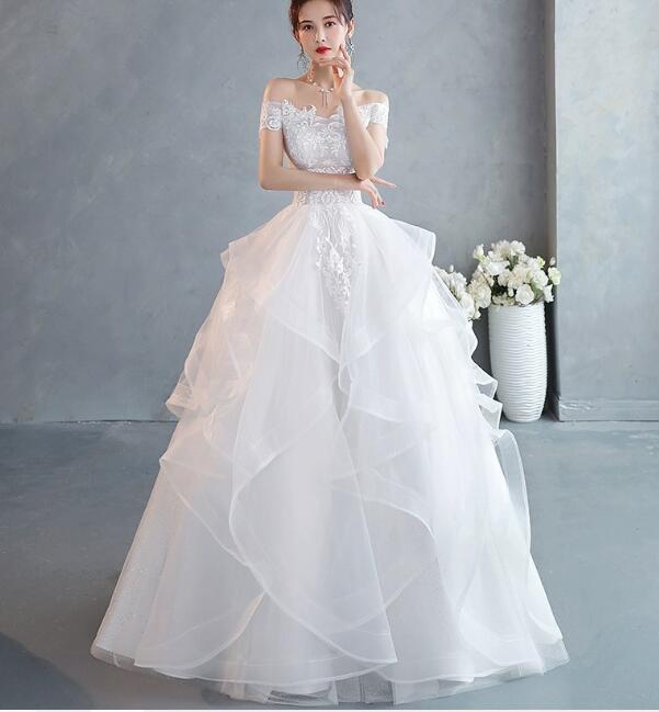 オフショルダー　ウェディングドレス　白　演出　パーティードレス　花嫁　二次会　結婚式　着瘦せ　ロングドレス
