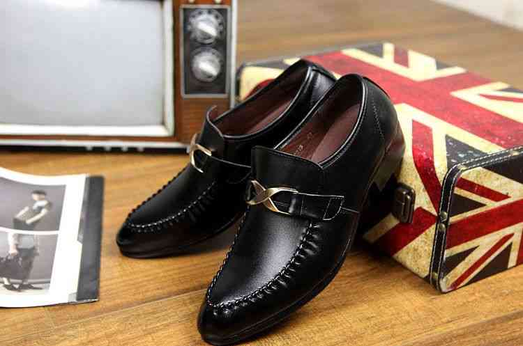 ローファー メンズ スリッポン バレエシューズ スニーカー ハイ スエード ヒール コーデ 冬 学生 夏 本革 モカシン 大人 秋 革靴 革 コスパ ビジネス 靴 シューズ ブーツ パンプス おしゃれ