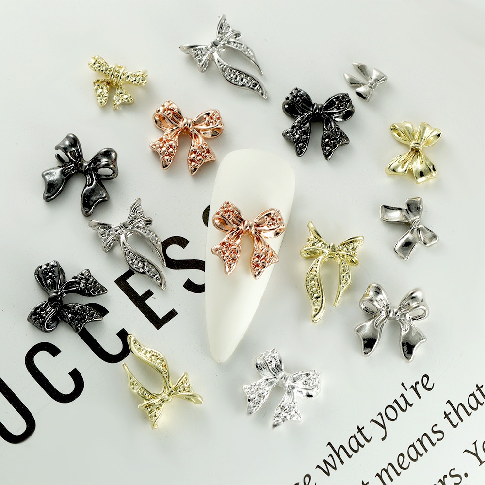 【1点ご購入 で10点プレゼントいたします】レトロリボンネイル立体金銀系リボンリボンメタルリボンネイル