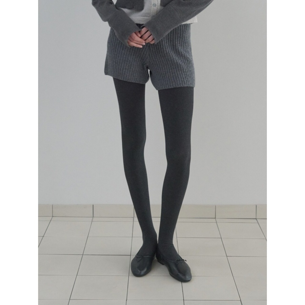 DEETO カシミアブレンドリブ付きショーツ