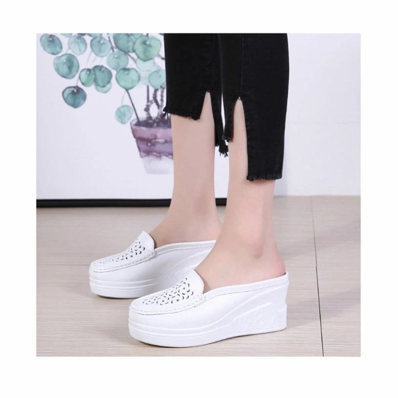 クーポン モカシン レディース 婦人靴 革 スリッポン かかとなし レディース 厚底 シューズ 柔らかい 母への プレゼント ウェッジソール ミュール サボ スニーカー 厚底 ローファー スリッポン