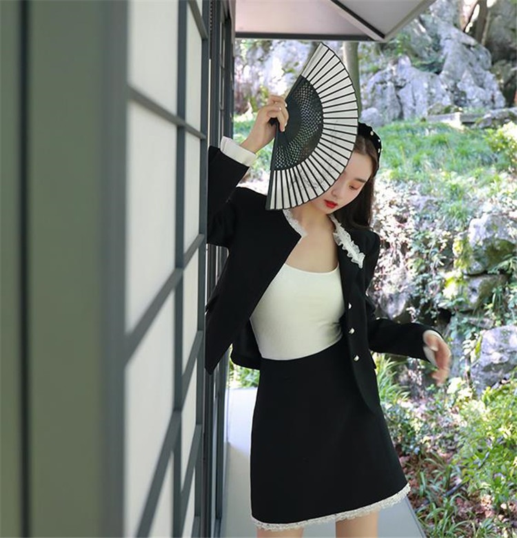 魅力を増すコツ 韓国ファッション セット エレガント 送料無料 新品 カレッジ風 上品映え 秋 カジュアル レース ファッション 気高い 気質 短いスタイル スカート コート