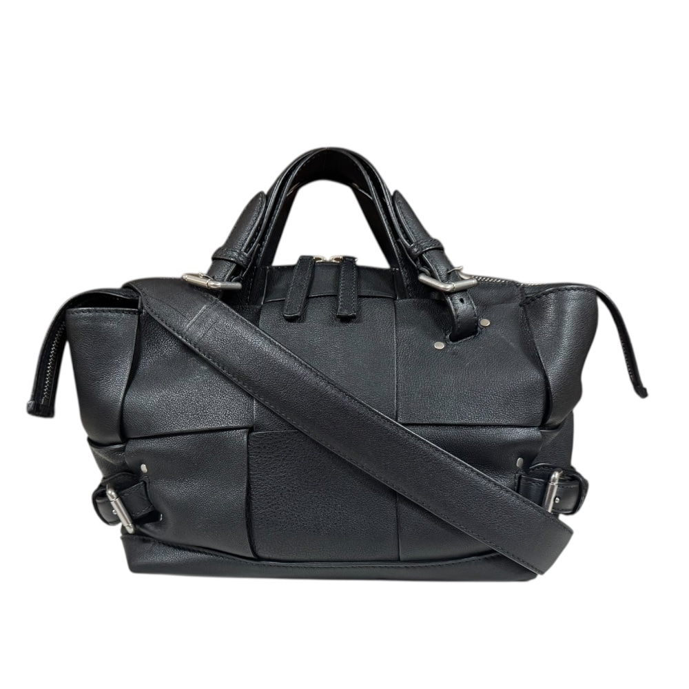 ボッテガヴェネタ アルコツール マキシイントレチャート ショルダーバッグ レザー ブラック BOTTEGAVENETA 中古 75,625円