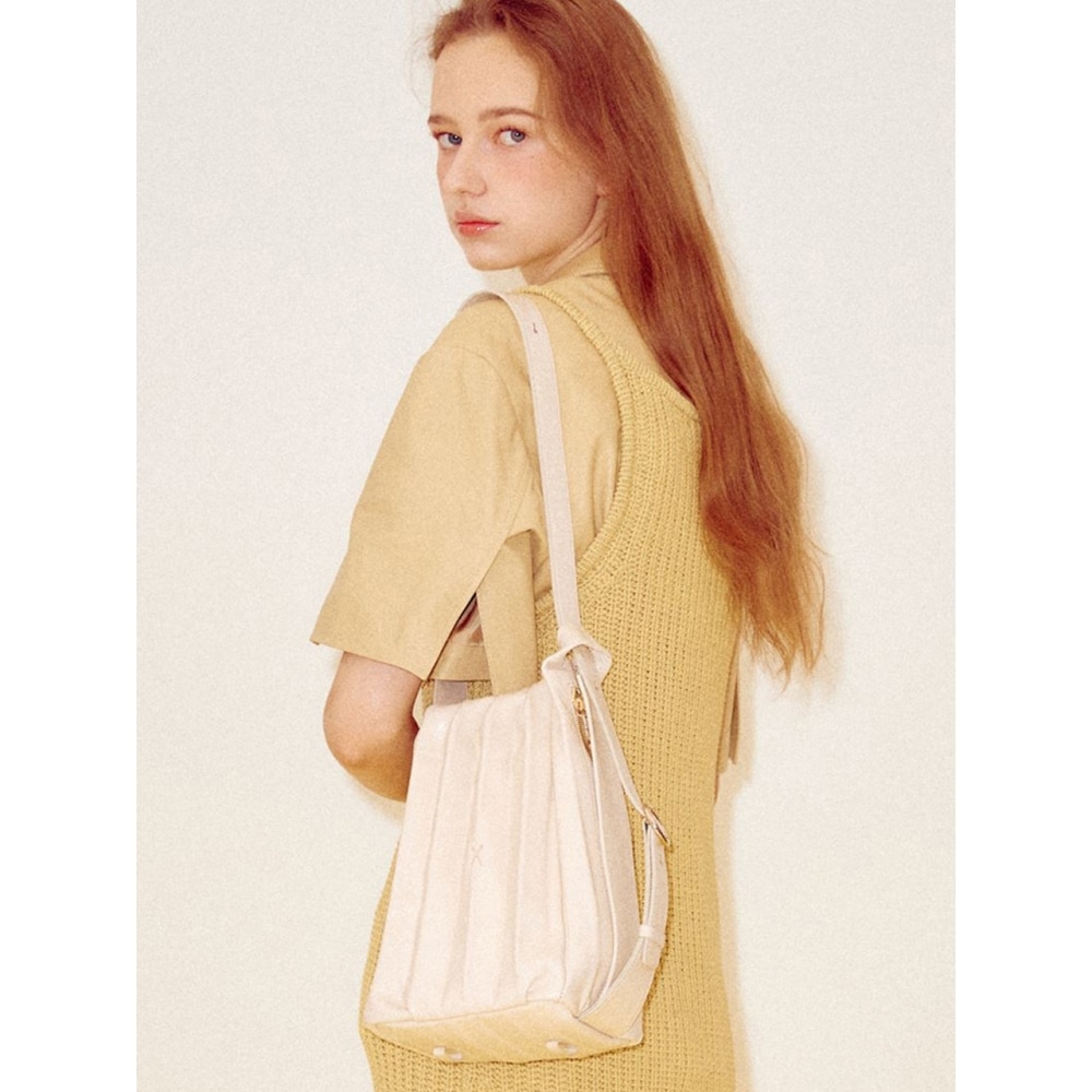 JOSEPH & STACEY ラッキープリーツパンプキンバッグ(ALL)