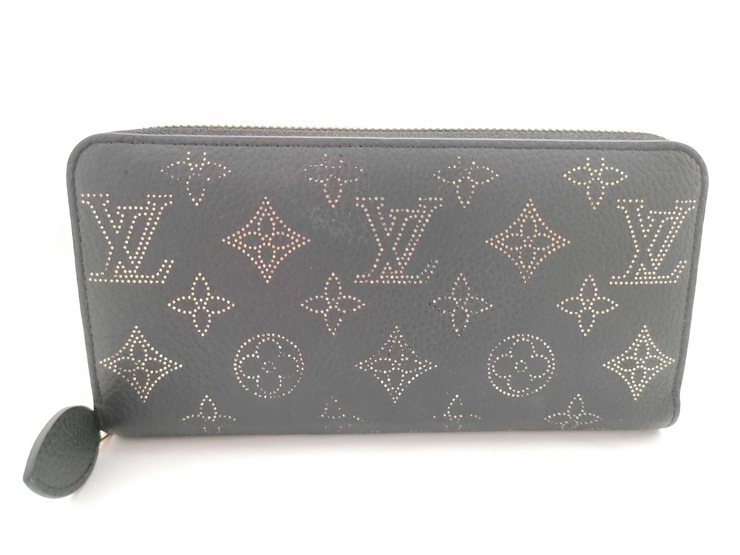 美品 LOUIS VUITTON ルイ ヴィトン 長財布 モノグラム・マヒナ ジッピーウォレット M82645 ブラック ゴールド レザー レディース ラウンドファスナー【本物保証】