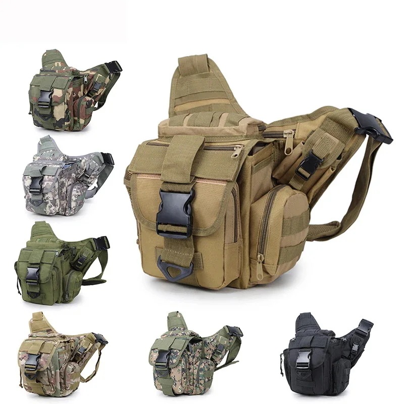 戦術的なミリタリーバックパック ハイキング キャンプ アウトドアハンティング 釣り用のトラベルバッグ 600Dショルダーストラップ付き