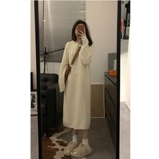 【取寄：納期2週間】ニットワンピース レディース ロングワンピース ニット ワンピース ロング丈 フード付き シンプル 無地 長袖 秋冬 カジュアル お出掛け ゆったり ルーズシルエット