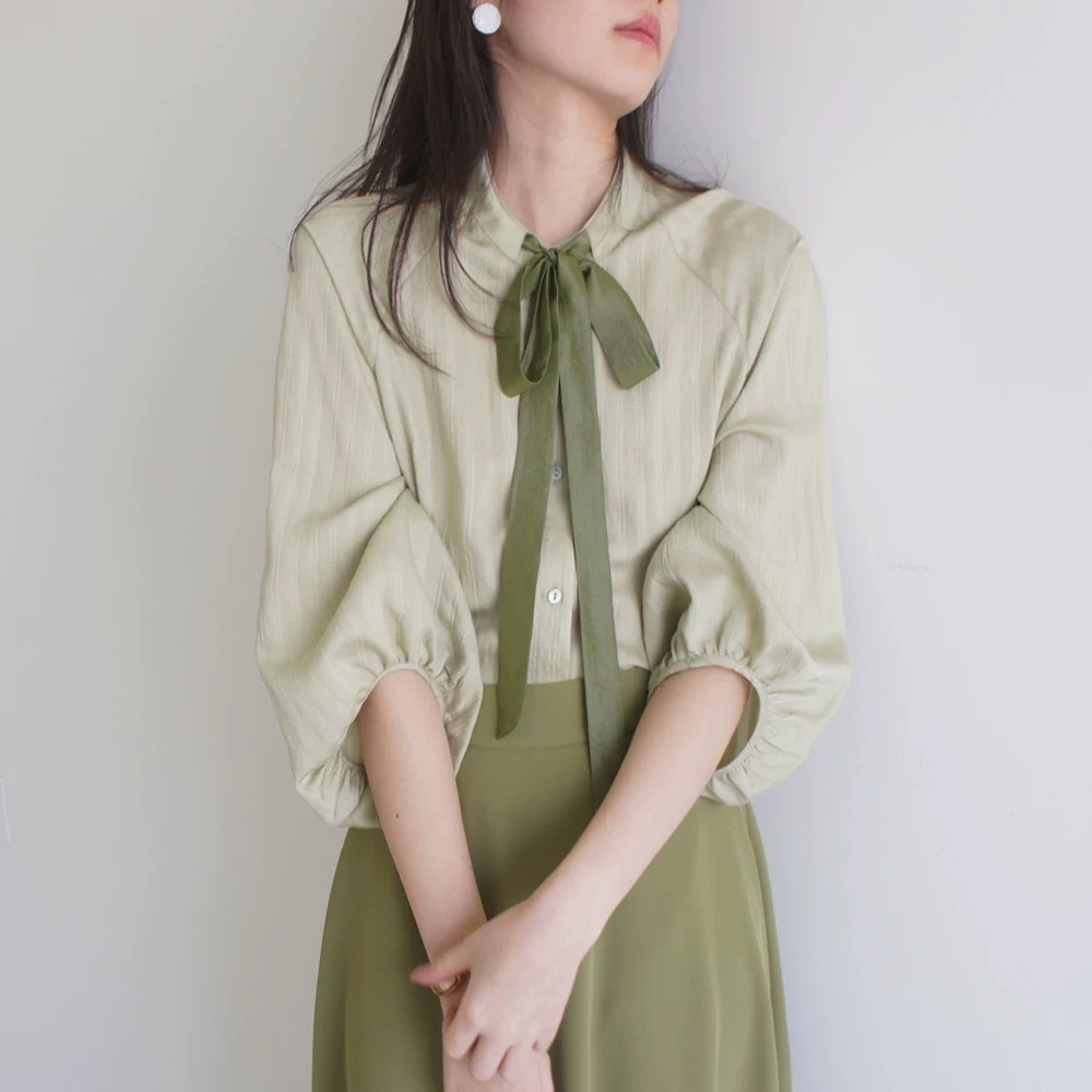 【送.料.無.料.急速発送】グリーンリネン長袖薄手ゆったりシャツ秋