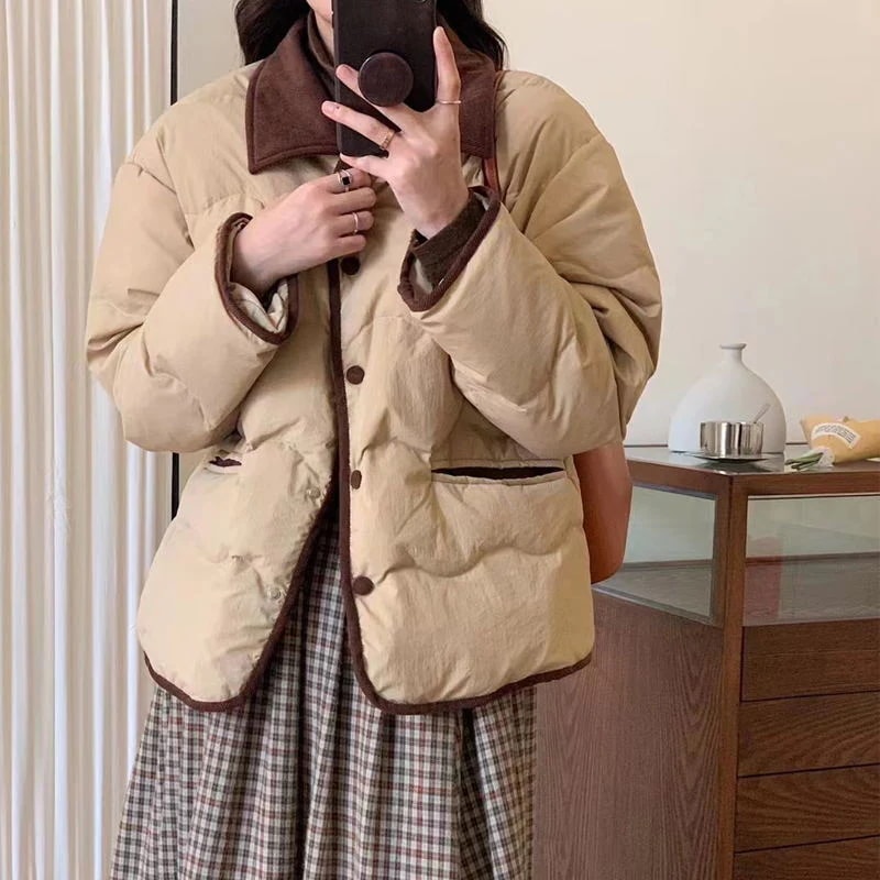薄手の綿入れの服 女 ショート丈 つぎて コーデュロイ小香風 2023年モデル 冬の綿入れ 綿入れの上着 保温コート