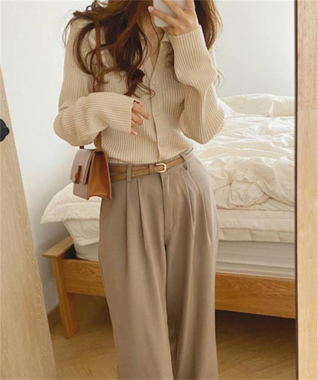 【2点購入で150OFF】【新品開催 】新作　レディース　韓国　セーター　vネック　長袖　気質　優しい　おしゃれ　5色フリー