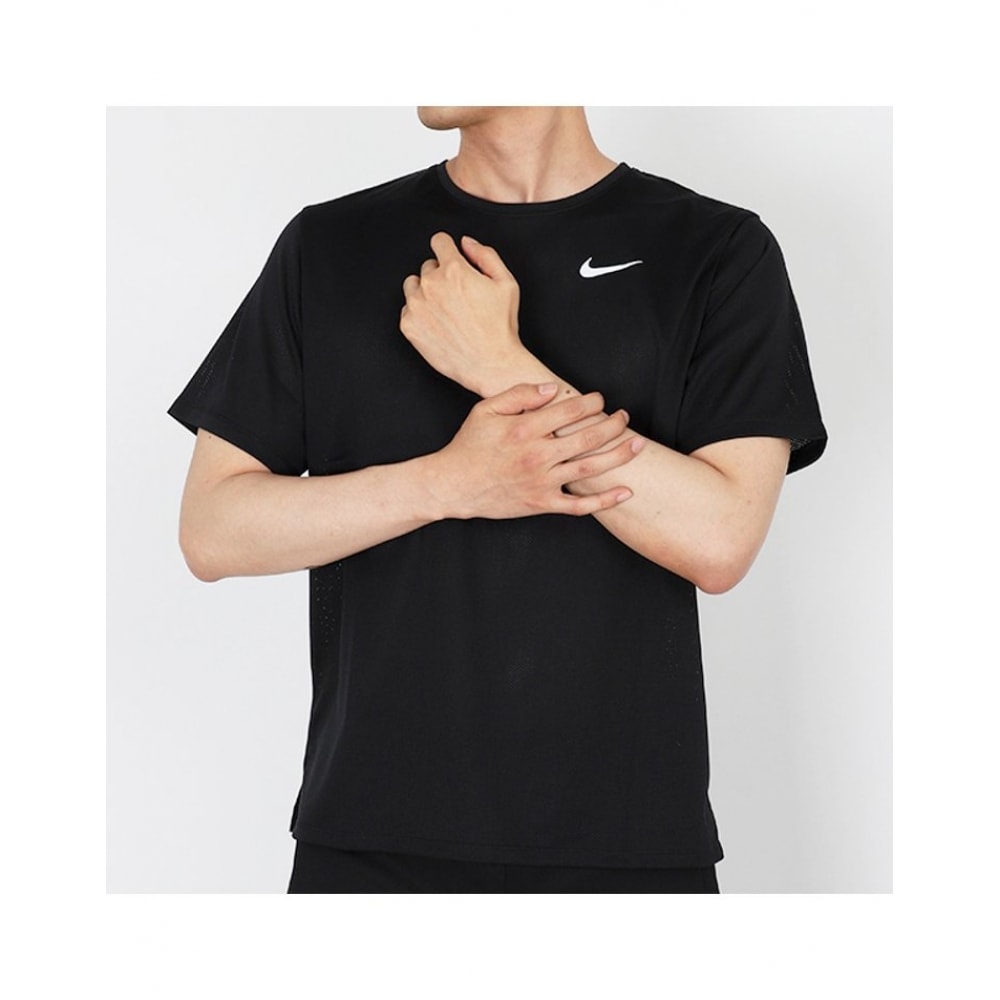ナイキブリードラン T シャツショートスリーブ