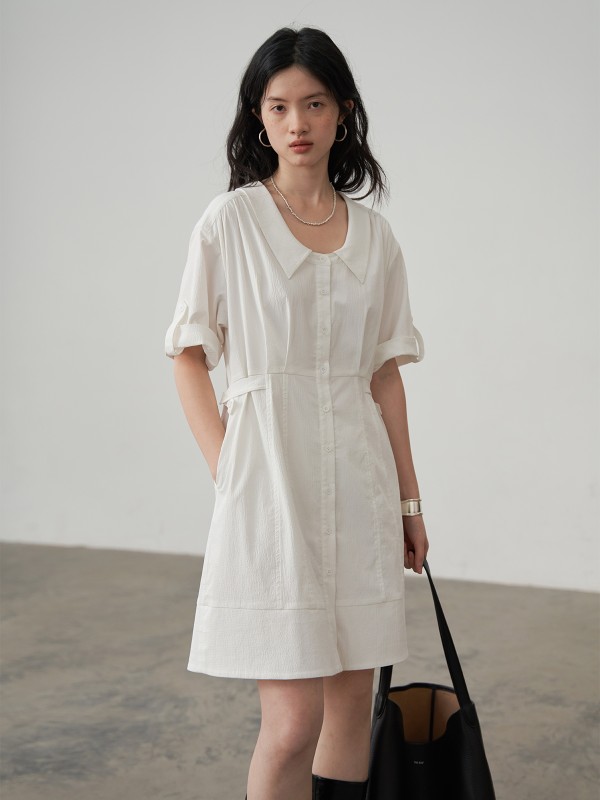 エッグタルトビッグ U ネックシャツスカート女性の夏の新しいスタイルの気質ウエスト痩身ルーズ半袖ドレス