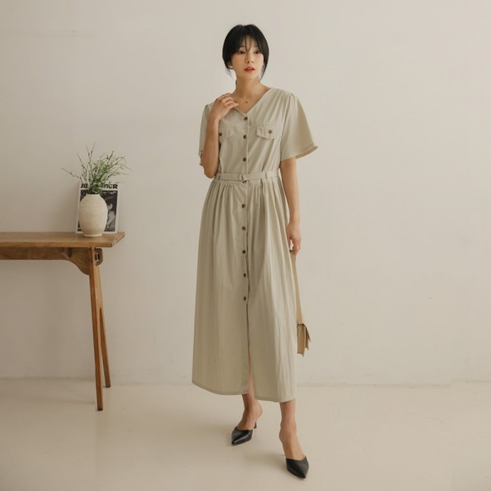 [Elysia] フリル付きベルト付きVショートスリーブドレス