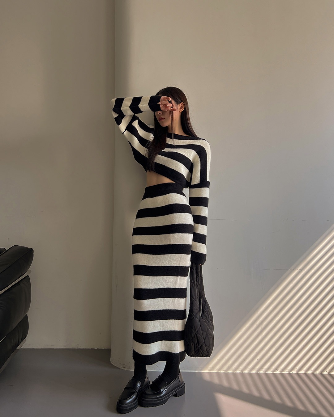 クロップド丈ニット+ニットスカート韓国ファッション レディース