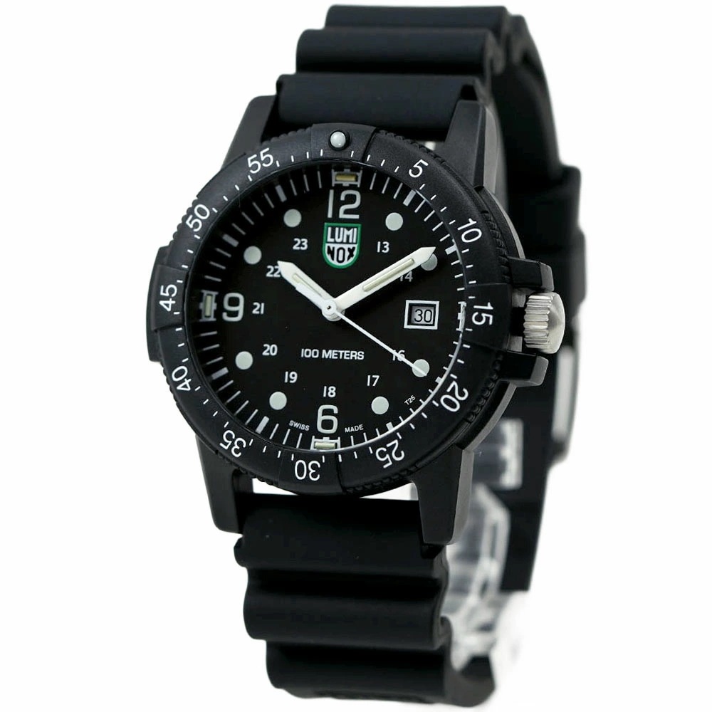 ルミノックス 腕時計 メンズ 日付カレンダー ブラック LUMINOX Black / White 10ATM 44mm Black PU X2.2001 X2-2001