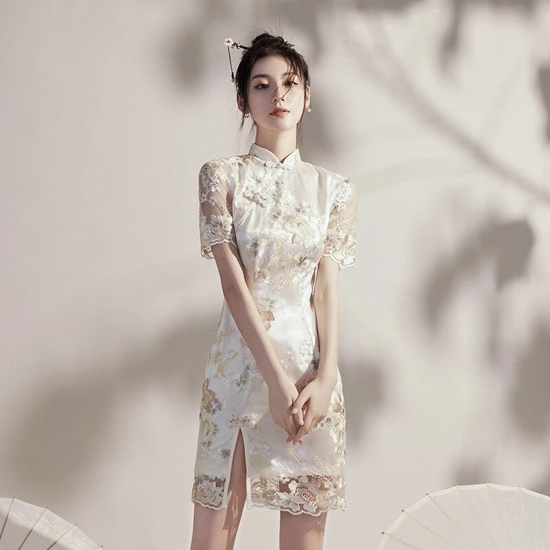 レースチャイナドレス年新しい若い気質モダンスタイルの女の子改良バージョンドレス 4,650円
