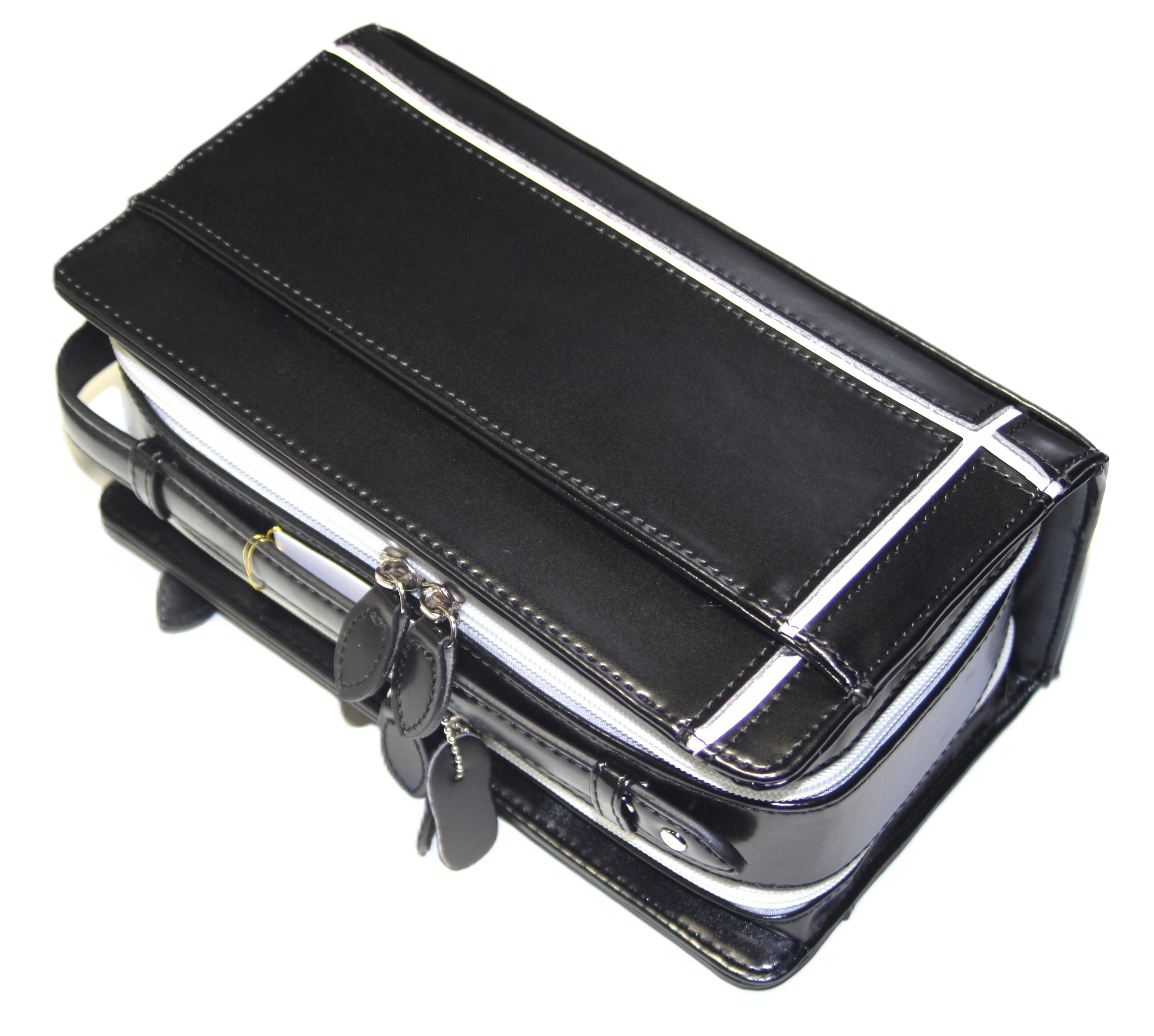 【新規OPEN】【期間限定セール】【激安】【新品未使用】馬革ホースハイド　ホワイトクロスライン　スクエアモデル　セカンドバッグ　UH-2175　ブラック/ホワイト