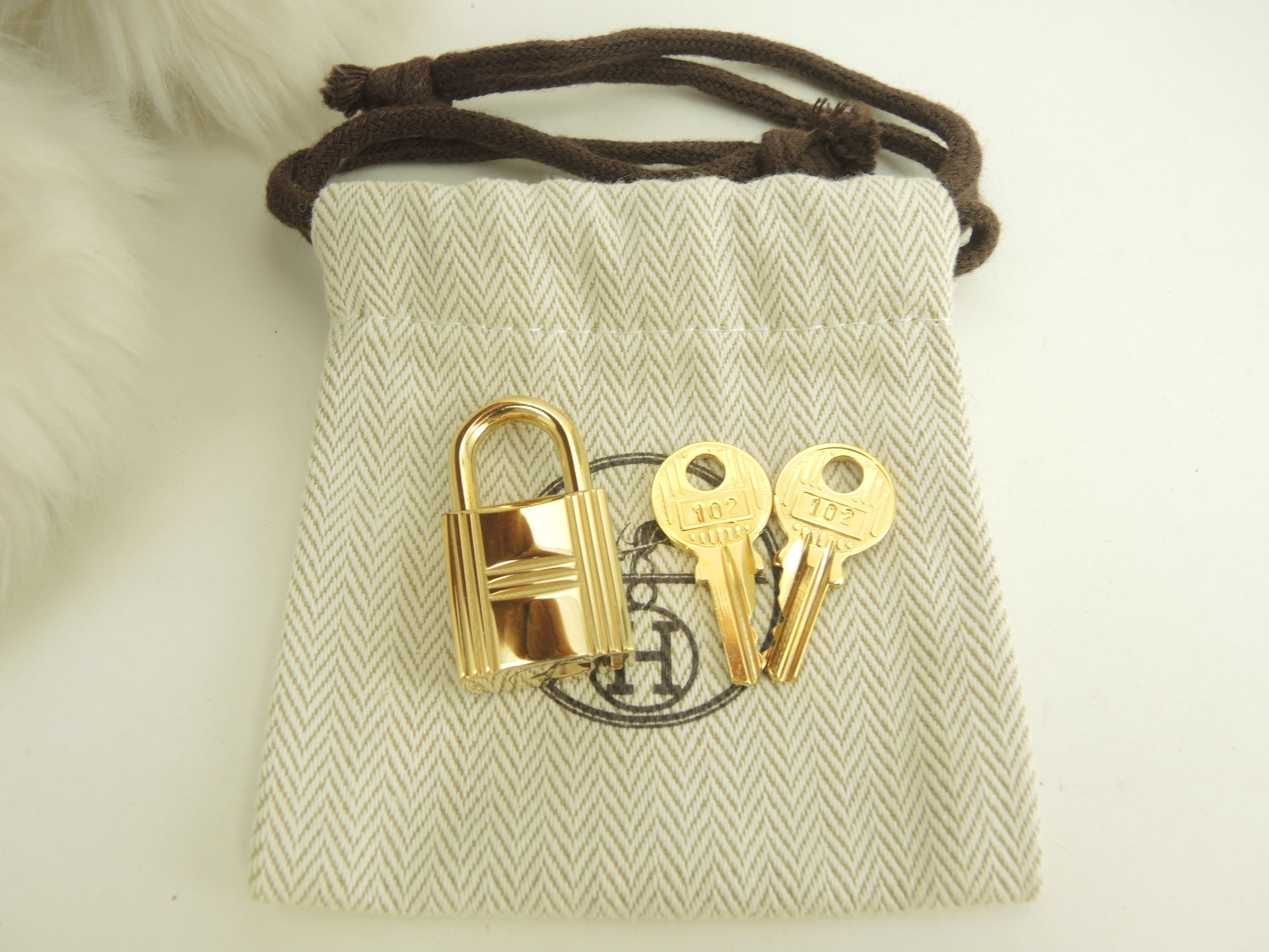 南京錠 鍵2個 ゴールド パドロック キー 102 バッグチャーム 極美品@ 212