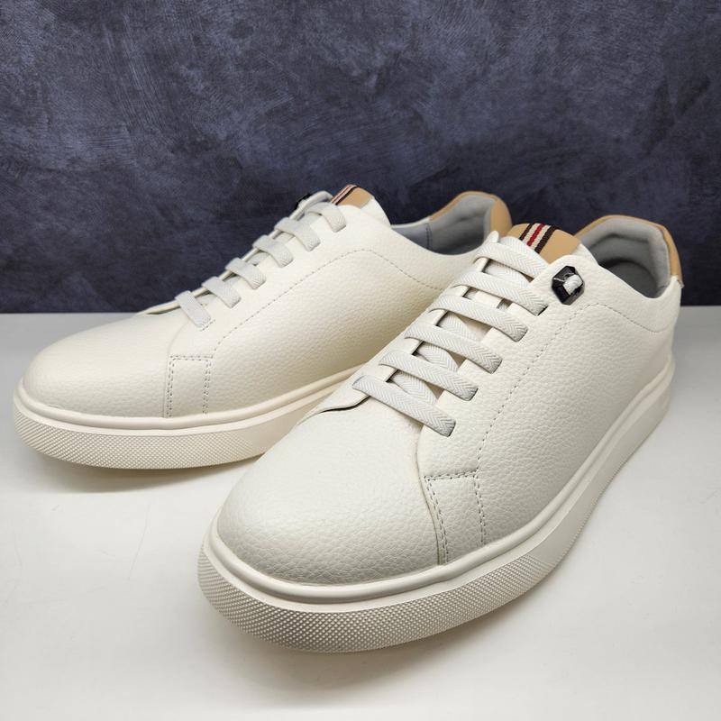 男性ロートップスニーカー アイボリー 517512352AQ